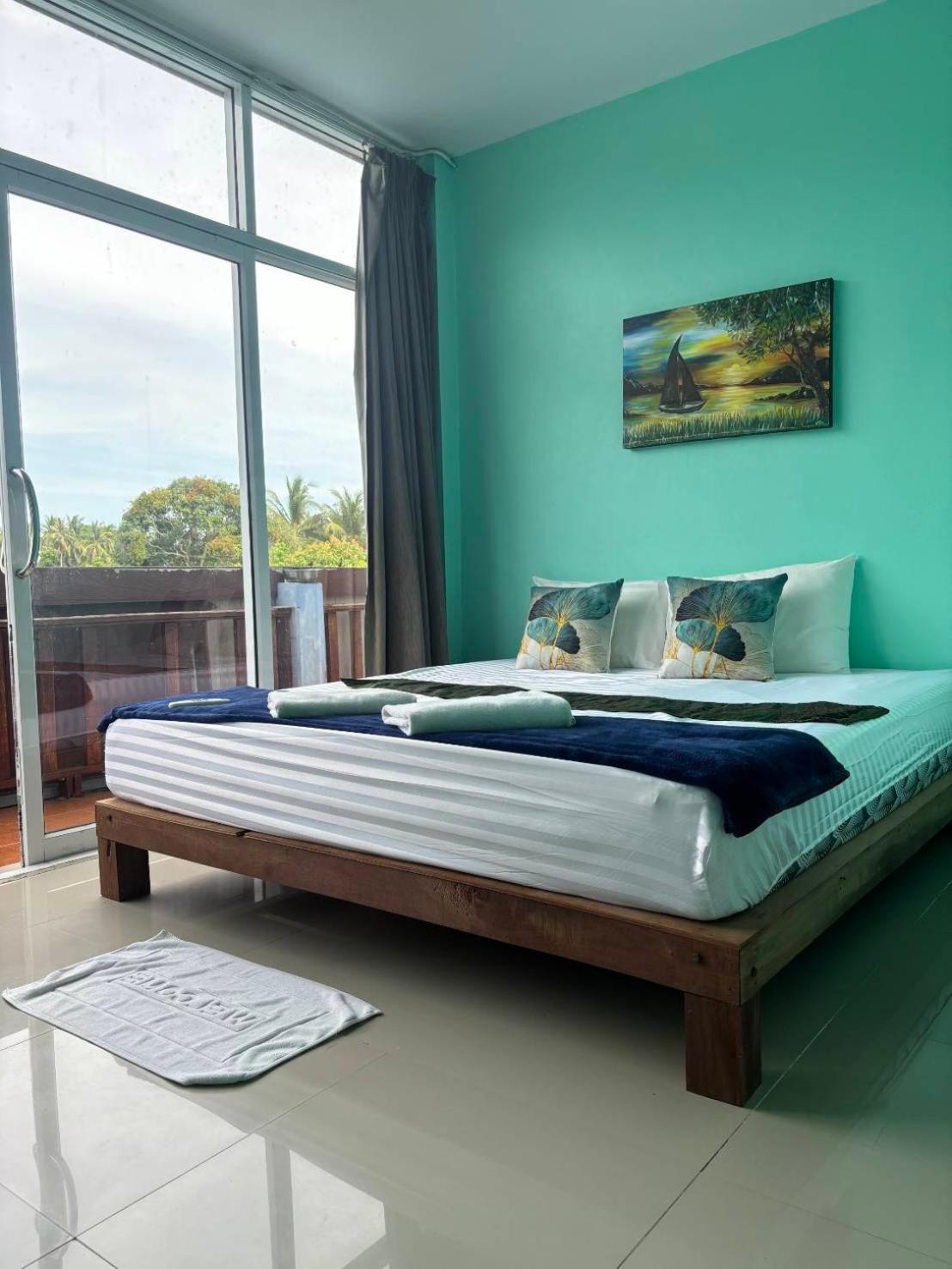 Hotel Rung Phangan Баан Тай Екстериор снимка