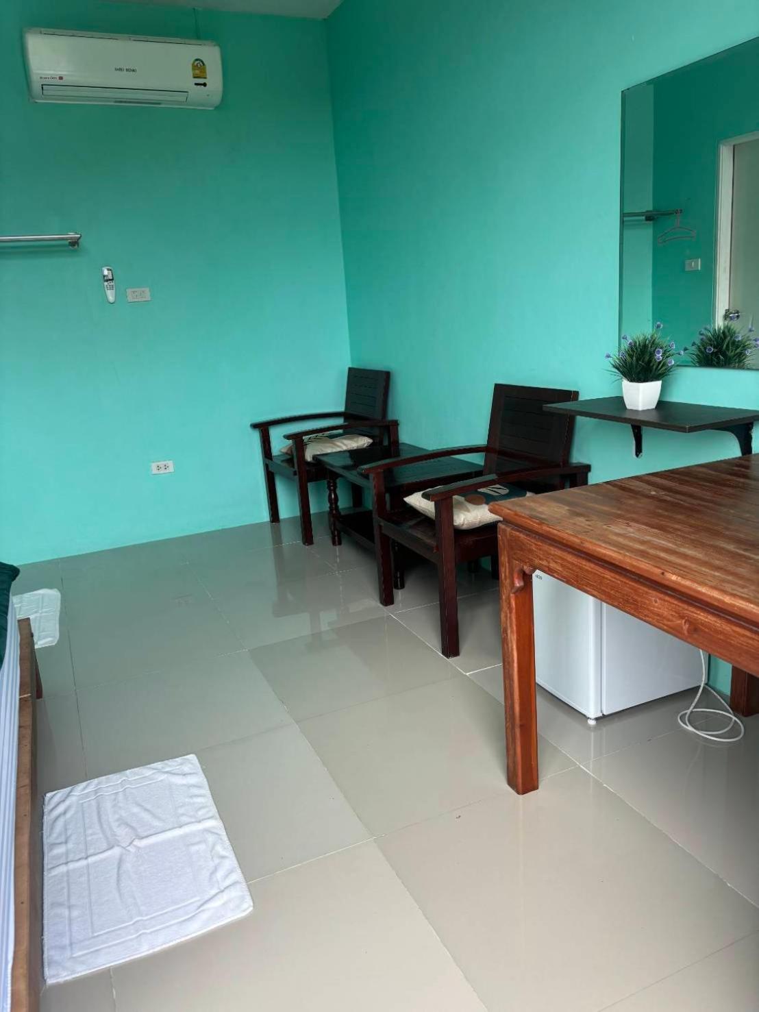 Hotel Rung Phangan Баан Тай Екстериор снимка