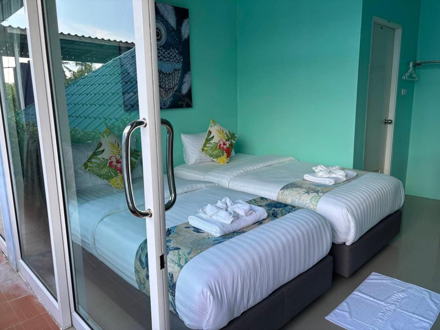 Hotel Rung Phangan Баан Тай Екстериор снимка