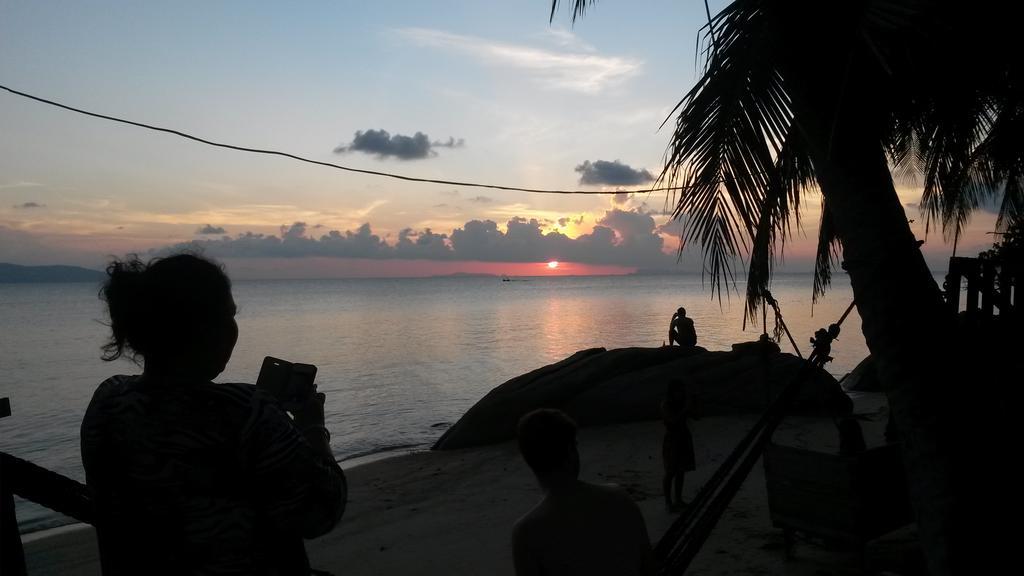 Hotel Rung Phangan Баан Тай Екстериор снимка