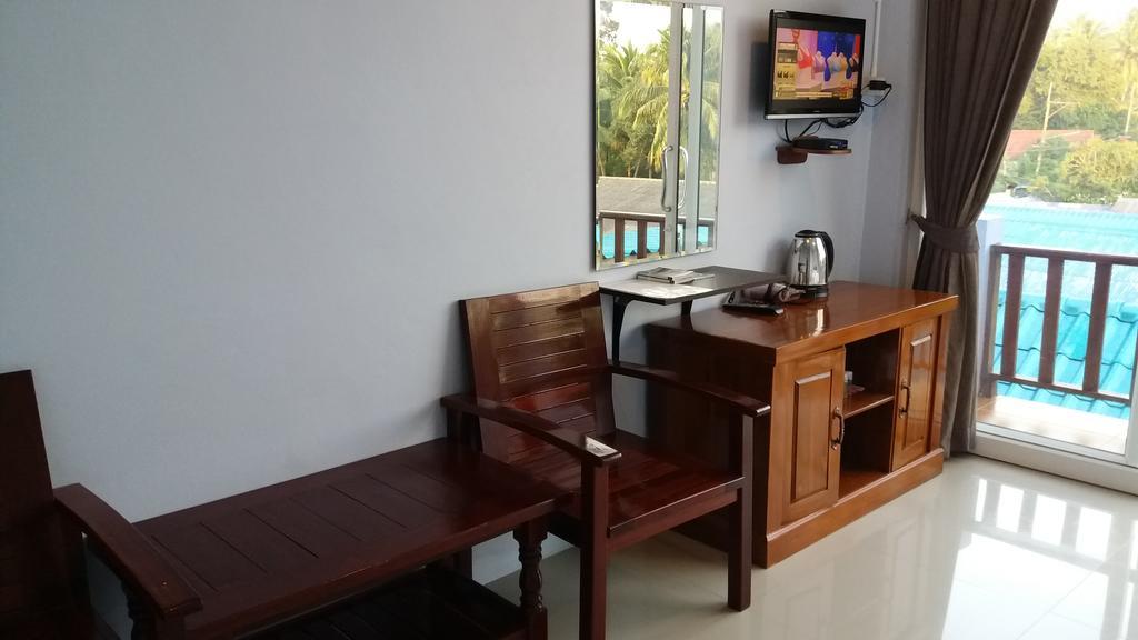 Hotel Rung Phangan Баан Тай Екстериор снимка